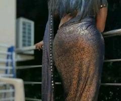 Hot curvy bhabhi available for full night @ 10k only